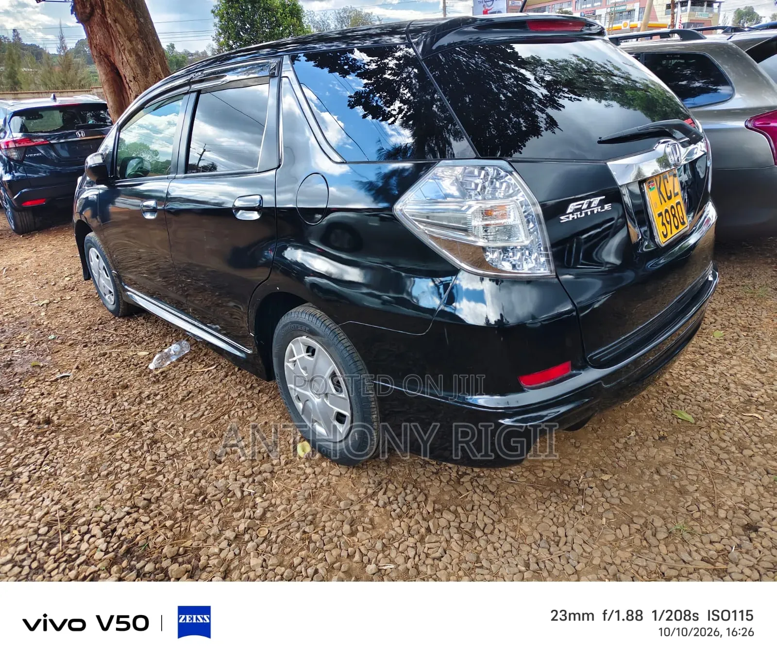 Honda Fit Shuttle 1.3 Hybrid 2WD 2013 Black