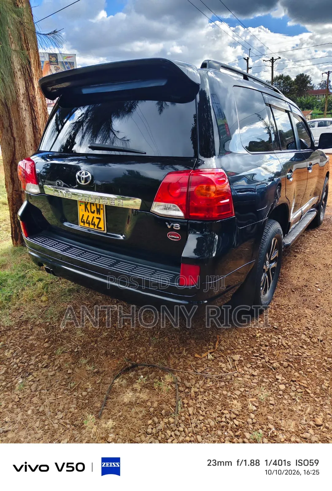 Toyota Land Cruiser 4.6 V8 GX 2012 Black