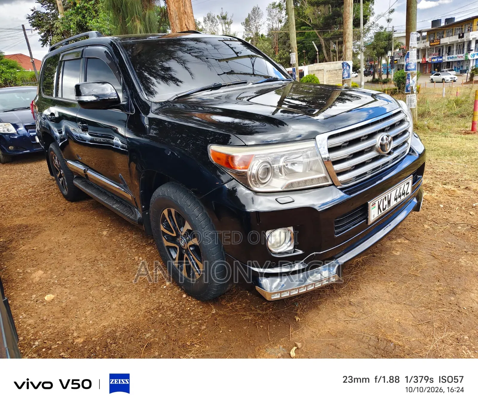 Toyota Land Cruiser 4.6 V8 GX 2012 Black