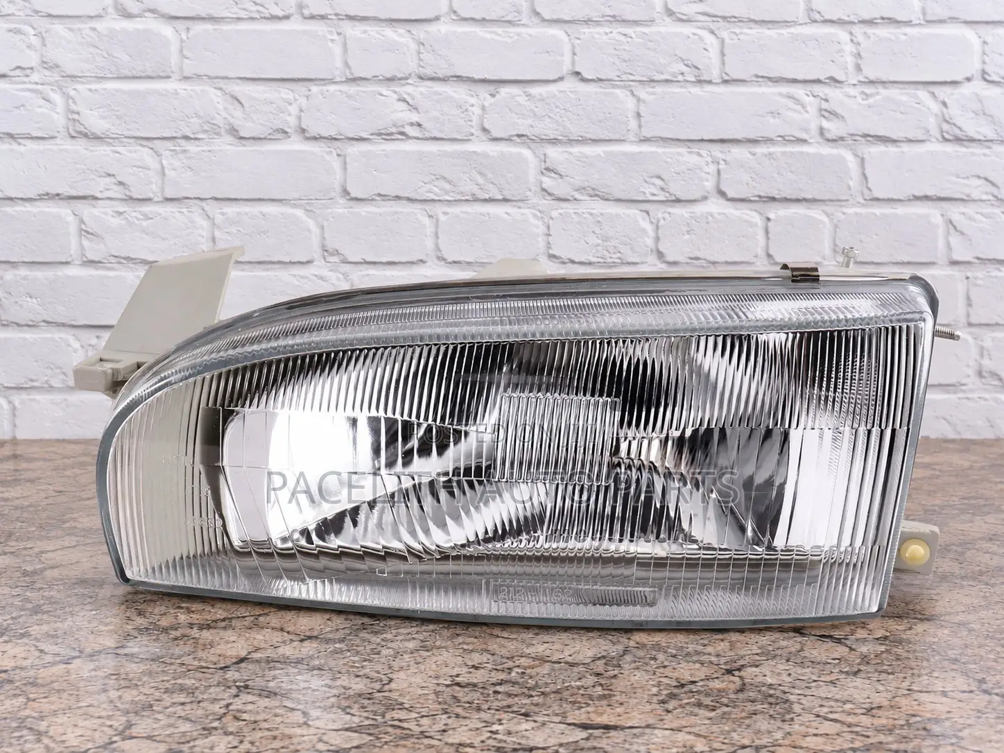 Head Lamp / Light Toyota Corola Ae 100 / Ae 101 Sprinter 1990/1993