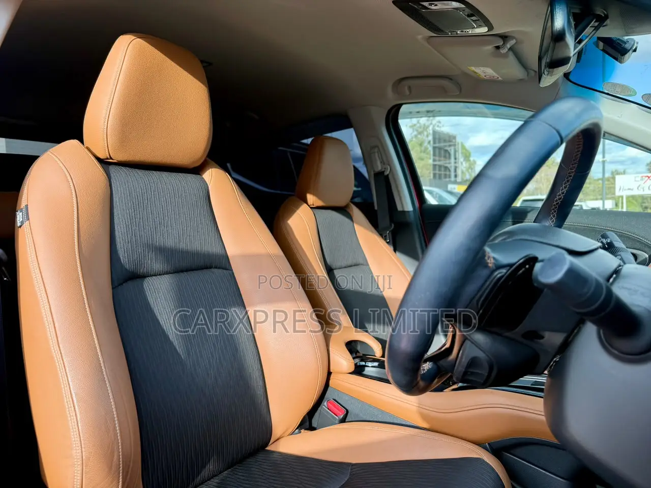 Honda Vezel 1.5 Hybrid 2WD 2019 Red