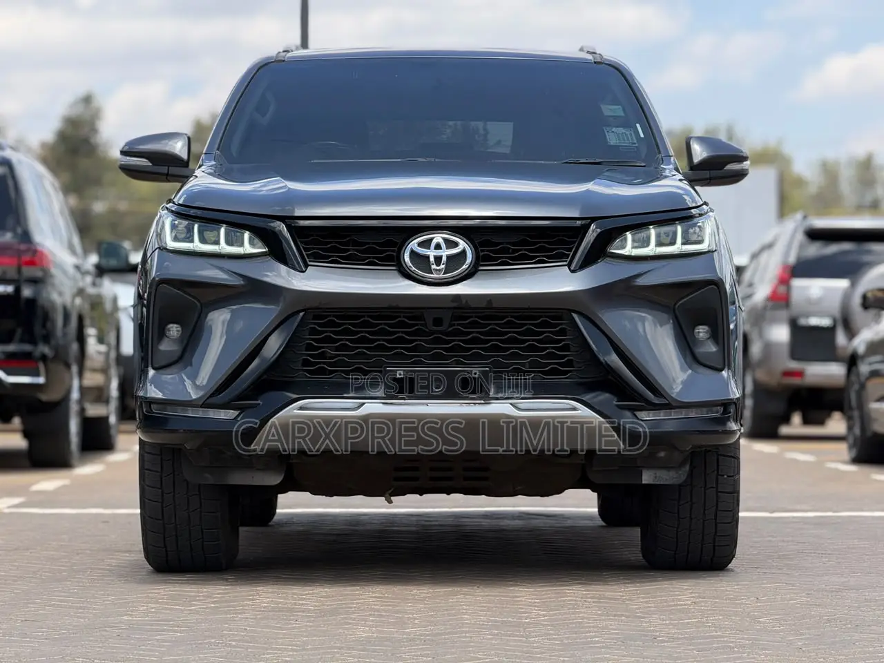 Toyota Fortuner 2.8 D AWD 2016 Gray