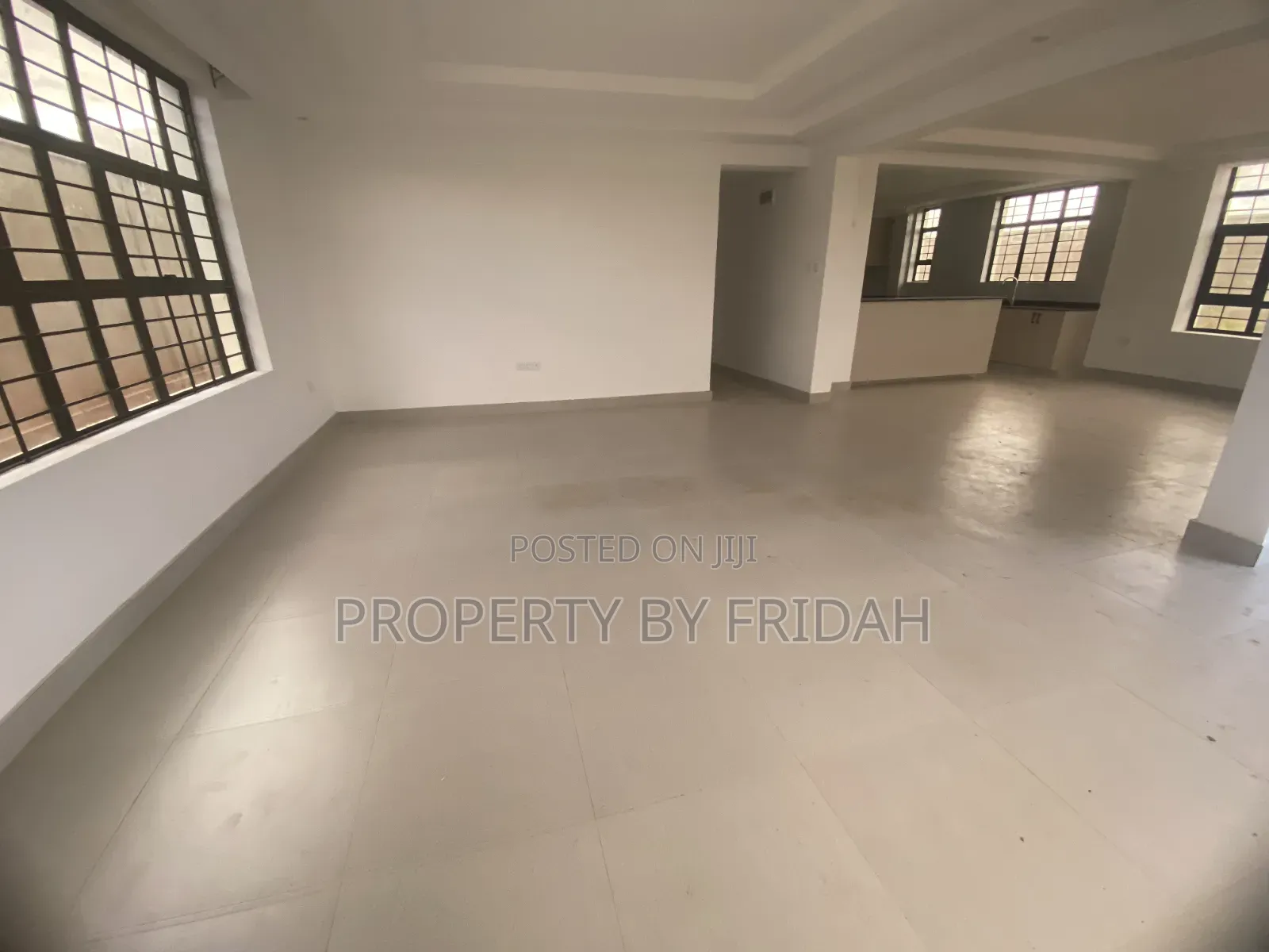 6bdrm Maisonette in Kitengela for sale