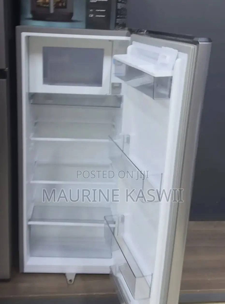Hisense Single Door With Watee Dispenser 176 Liters(2 Star Rating)