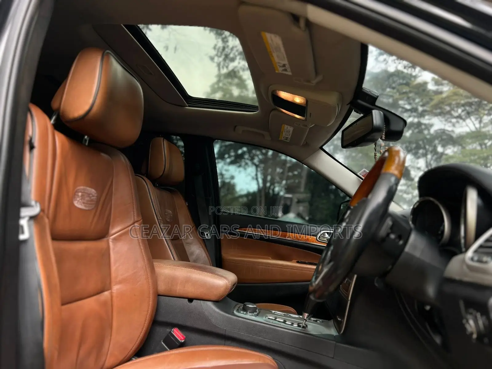 Jeep Grand Cherokee Overland 4x4 2012 Black