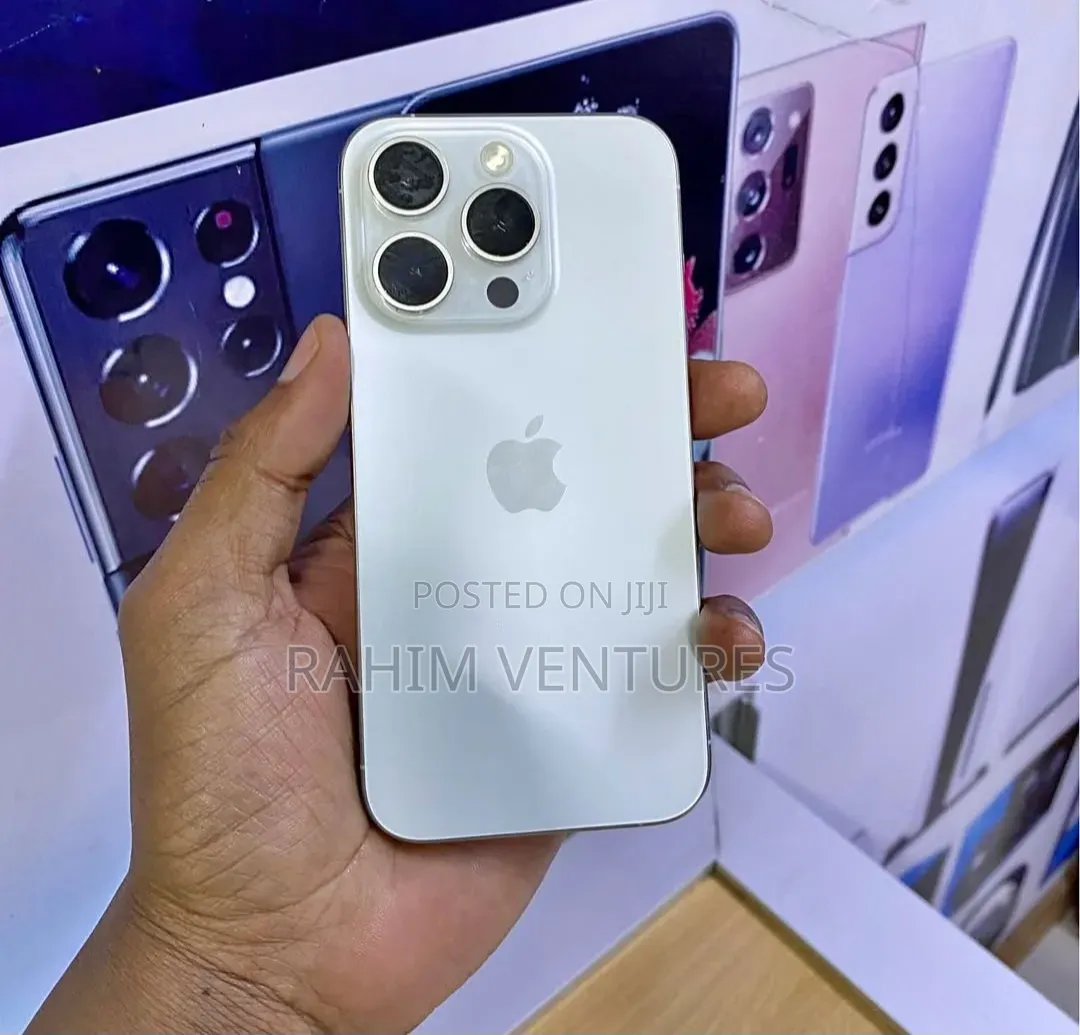 Apple iPhone 15 Pro 128 GB Silver