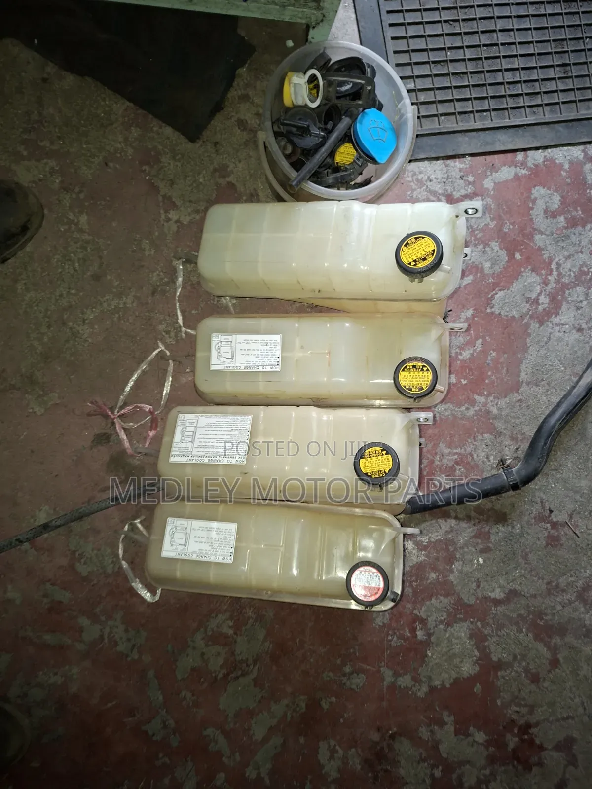 Prado J150 Radiator Coolant Reservior Tank