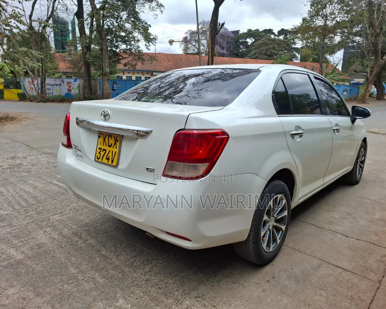 Toyota Axio 1.5 G 2WD 2012 White