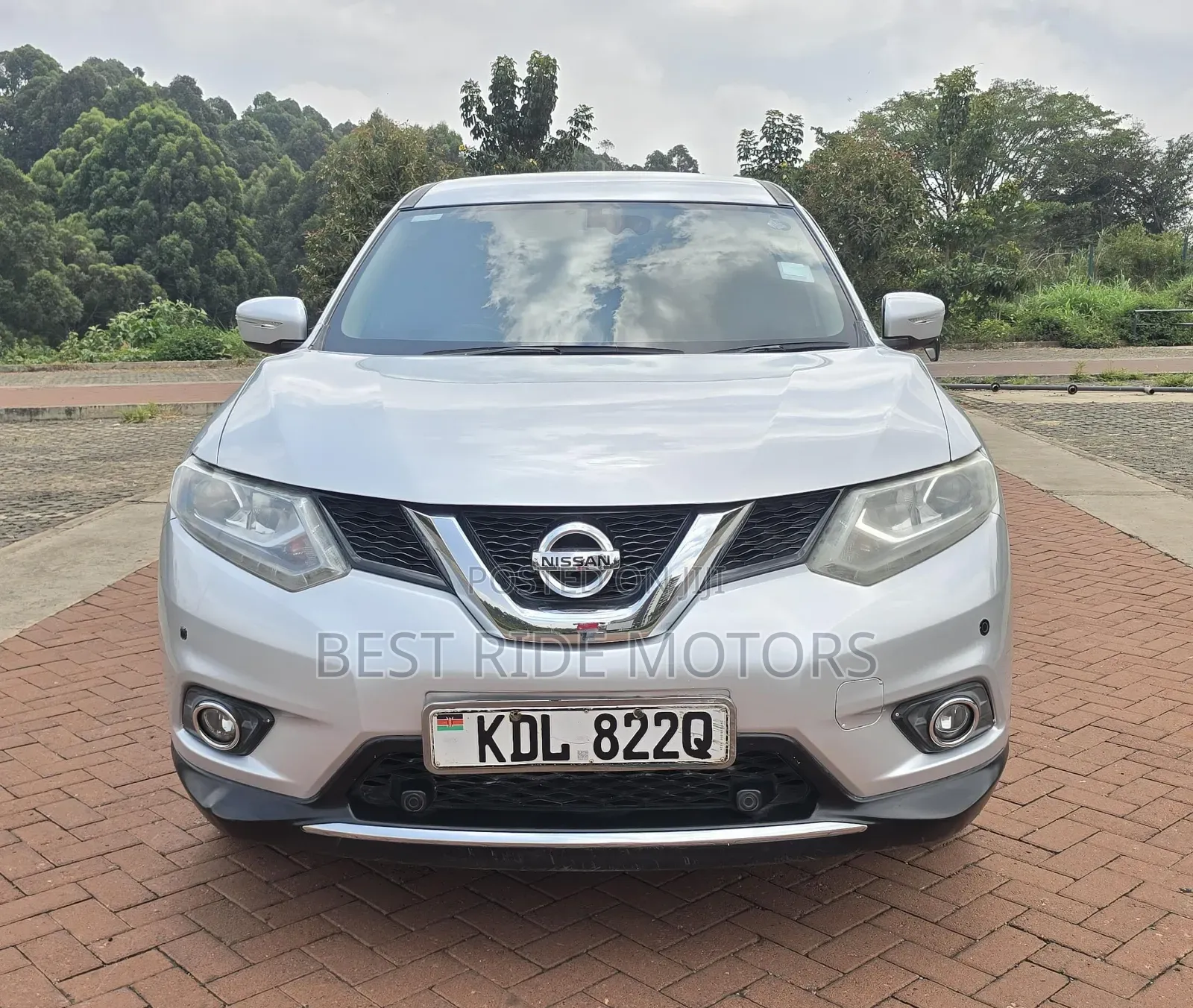 Nissan X-Trail 2.0 Hybrid FWD 2016 Silver