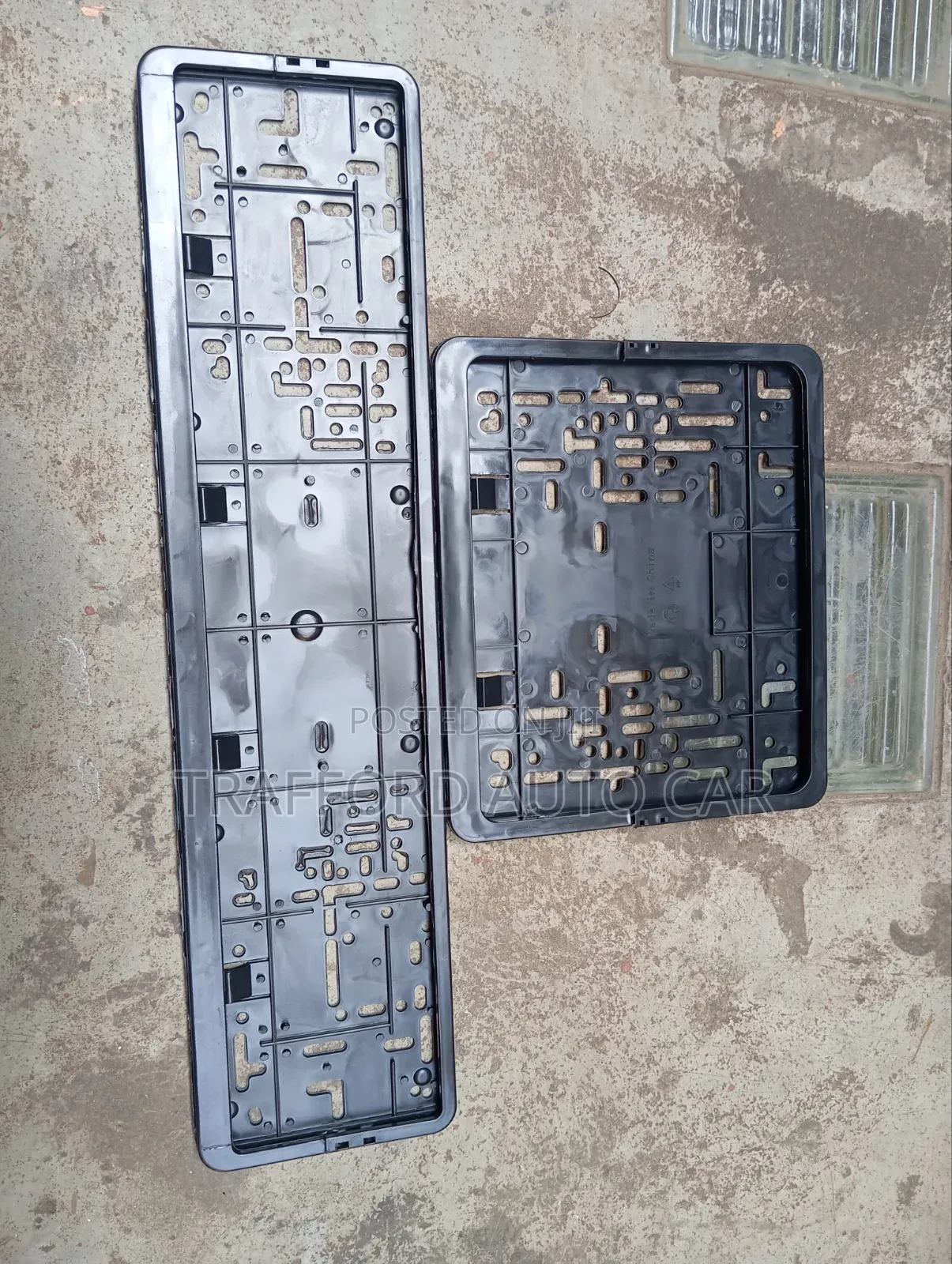 2 Pieces Plastic Number Plate Holders
