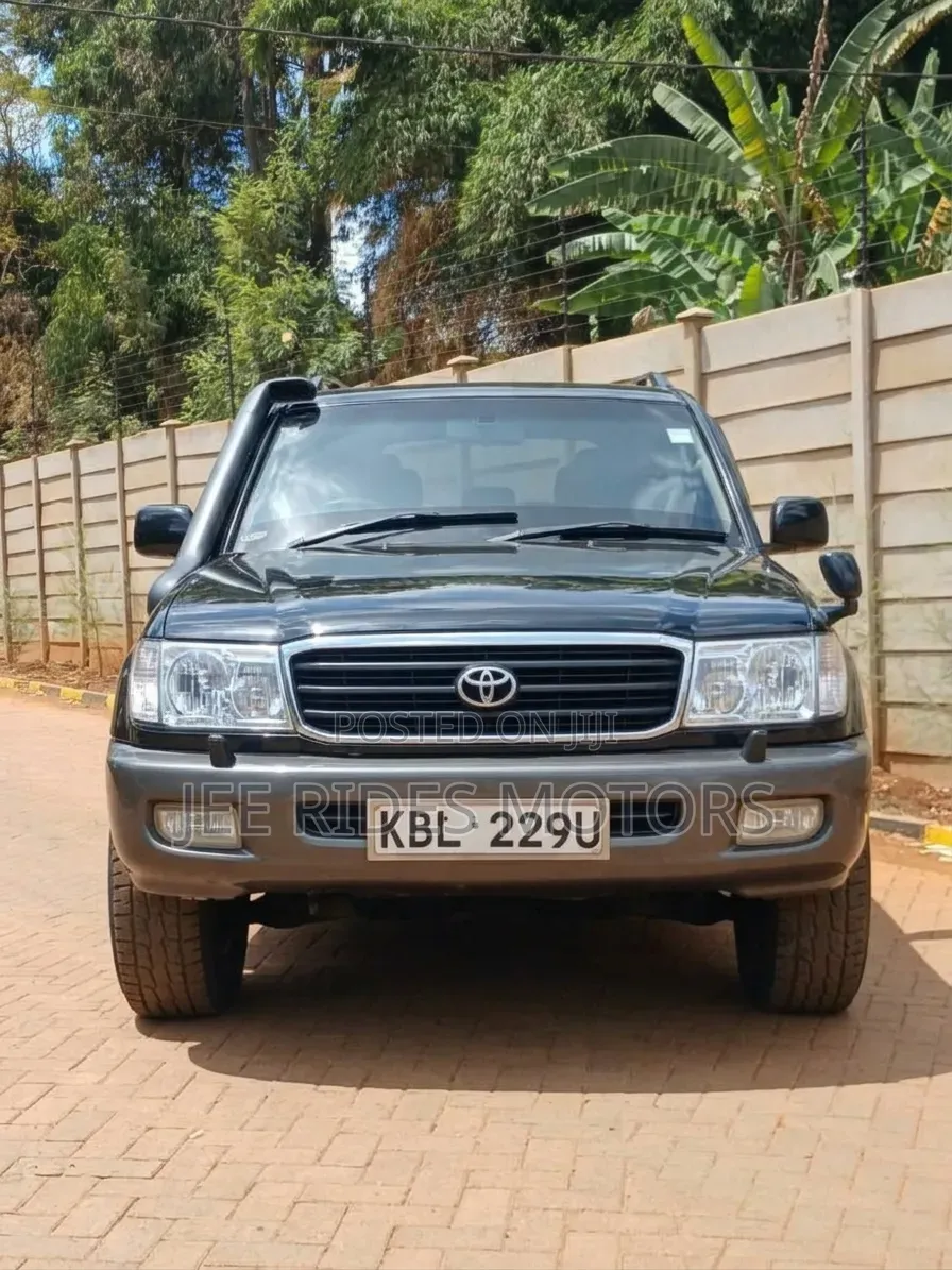 Toyota Land Cruiser 2005 Matt Black