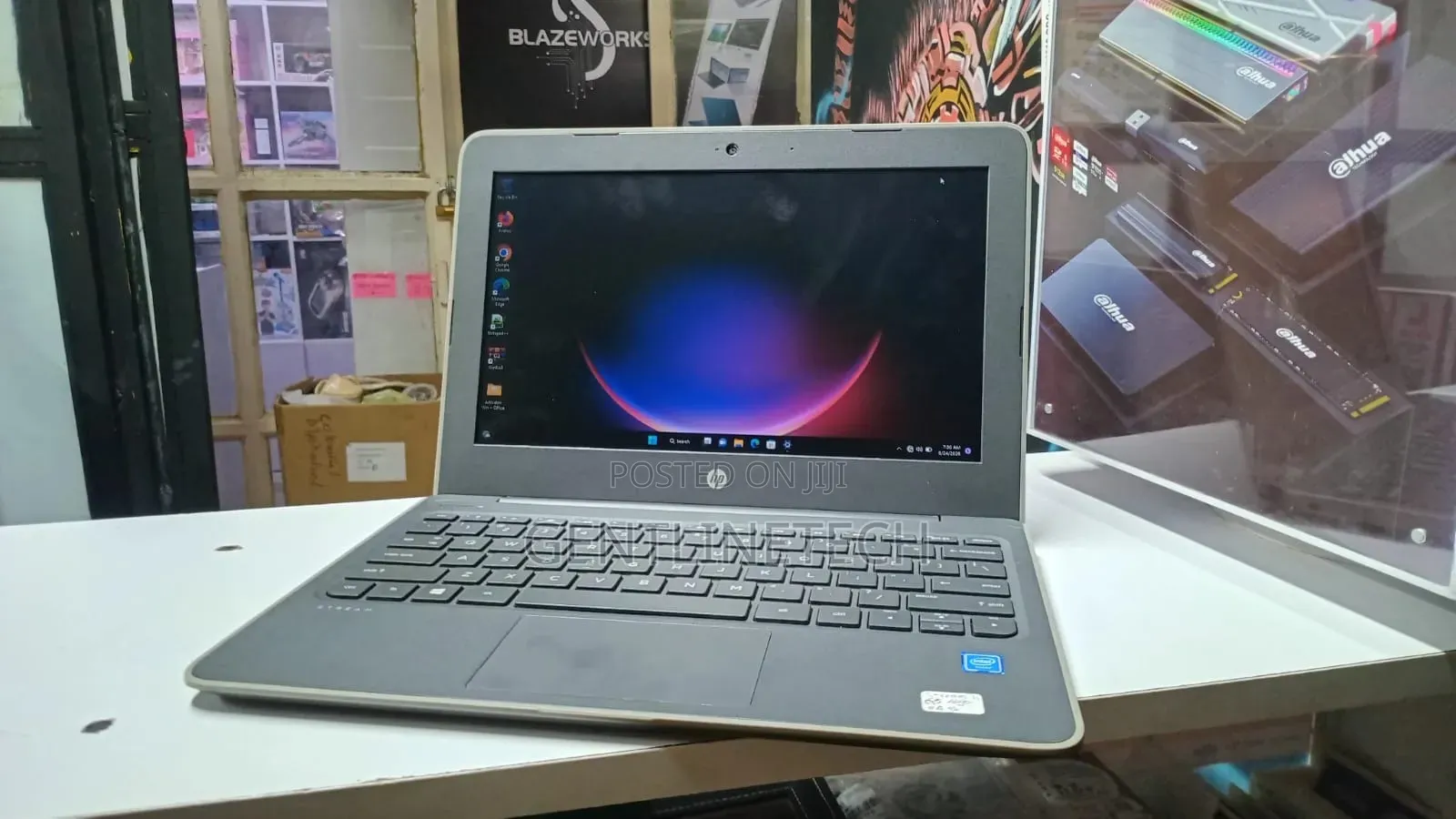 Laptop HP Stream 11 4GB Intel Celeron SSD 128GB