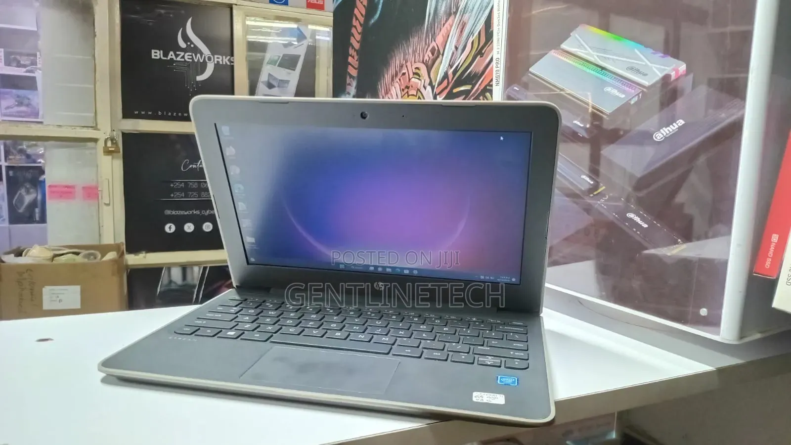 Laptop HP Stream 11 4GB Intel Celeron SSD 128GB