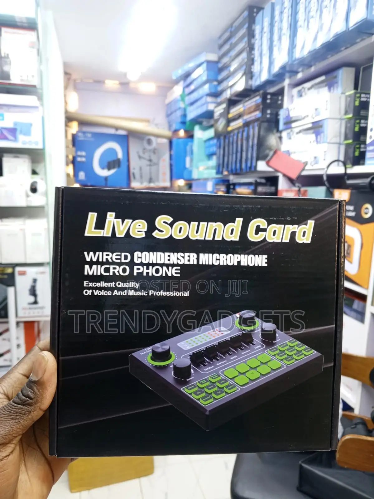 V9 Bluetooth Podcast Mixer With Echo and Reverb Controls