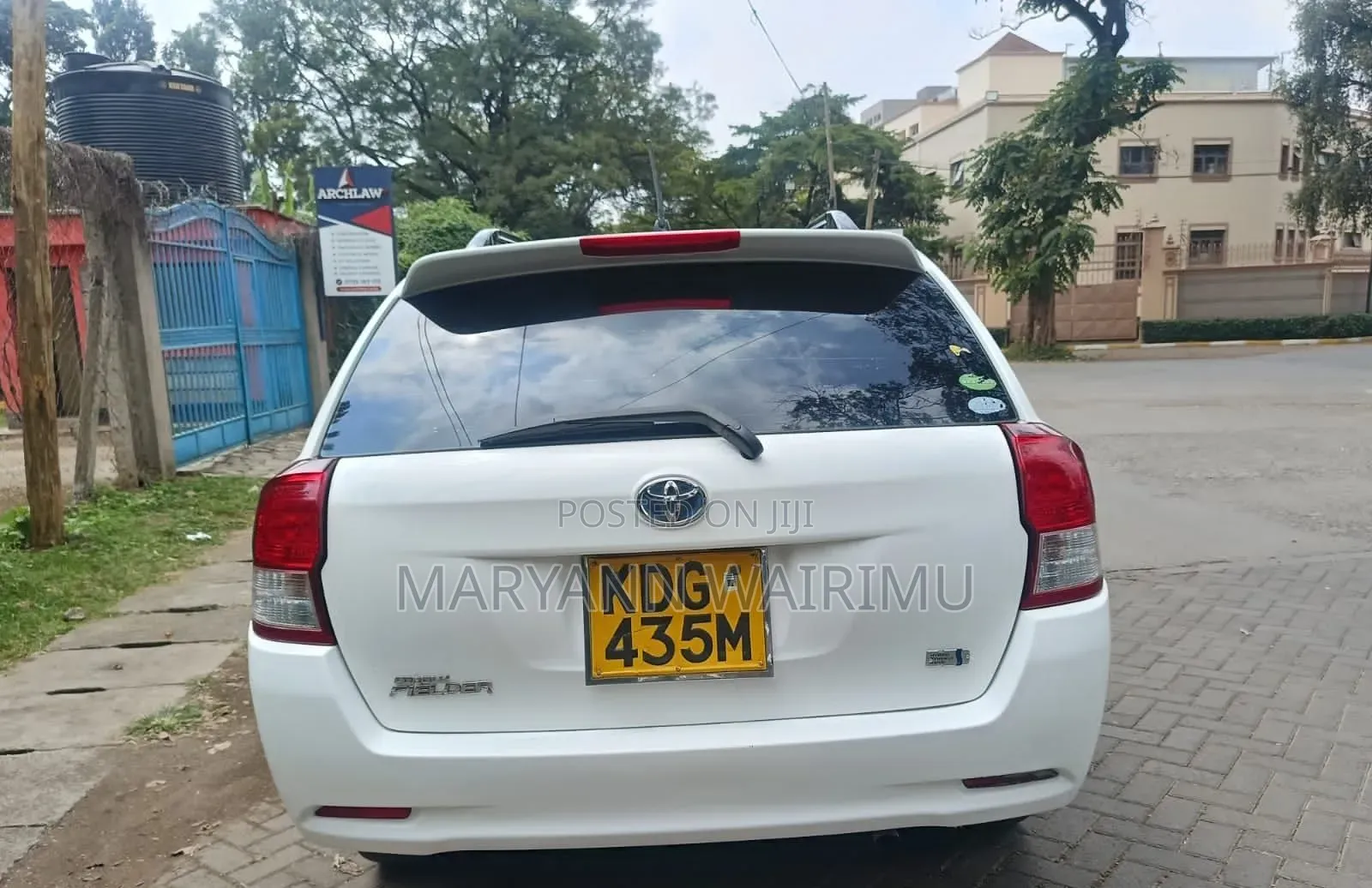 Toyota Corolla Fielder 1.5 Hybrid FWD 2014 White
