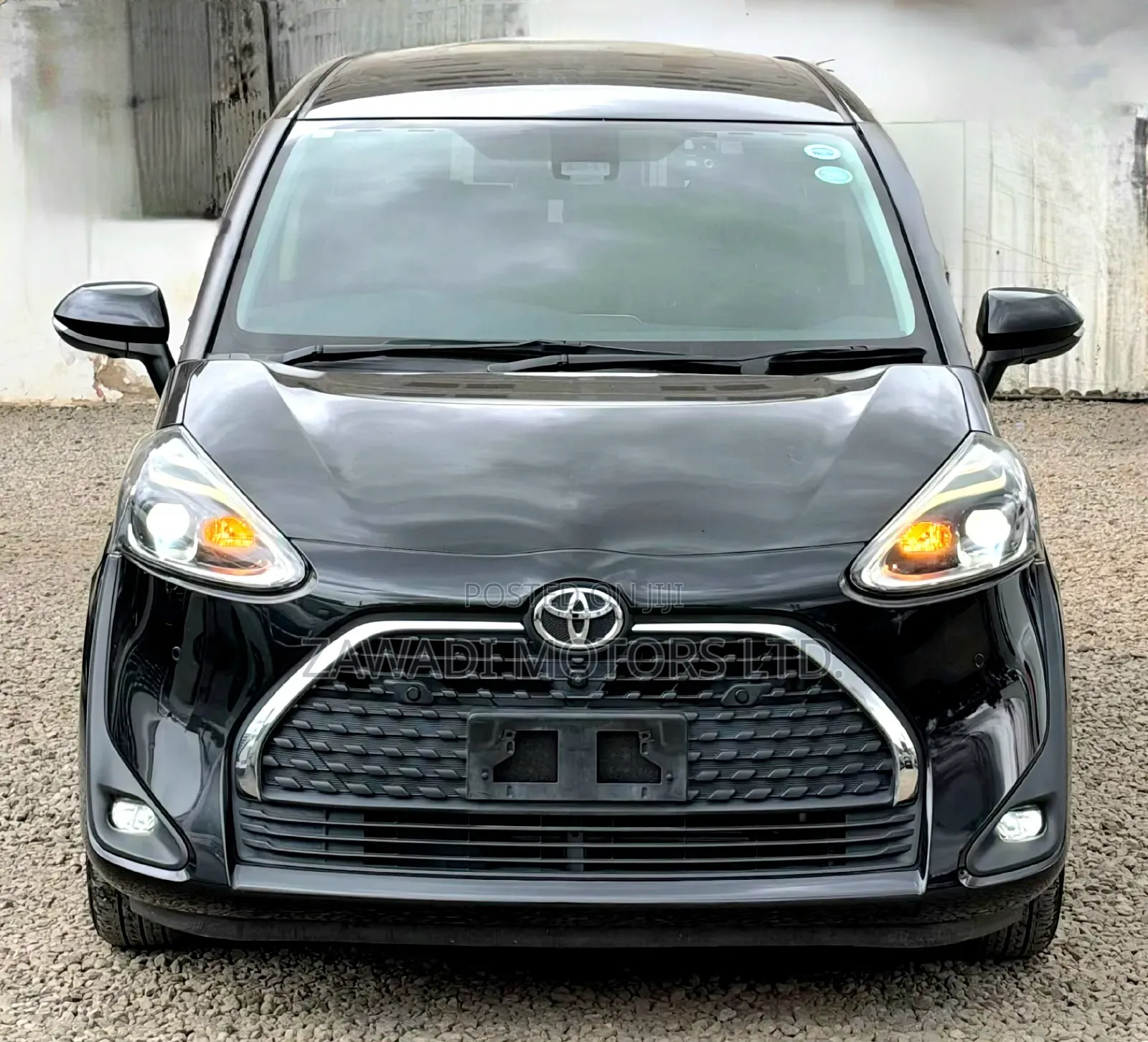 Toyota Sienta 1.5 FWD 2019 Black