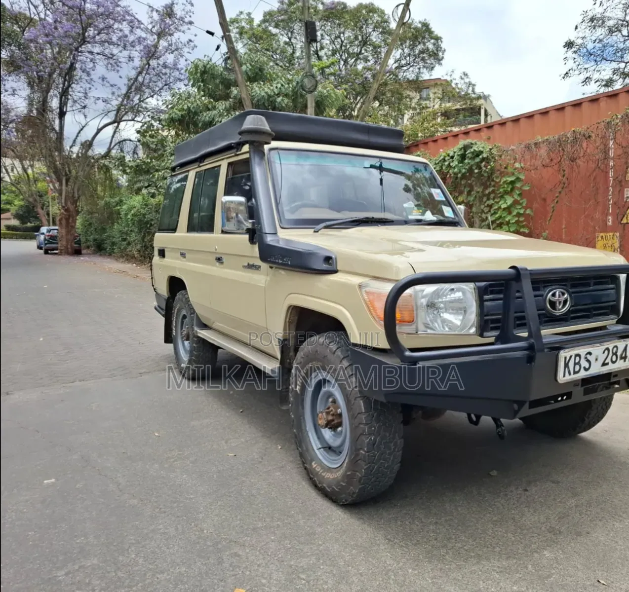 Toyota Land Cruiser 2012 Beige