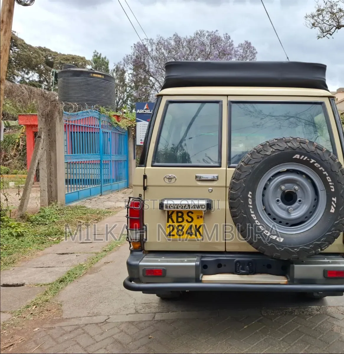 Toyota Land Cruiser 2012 Beige