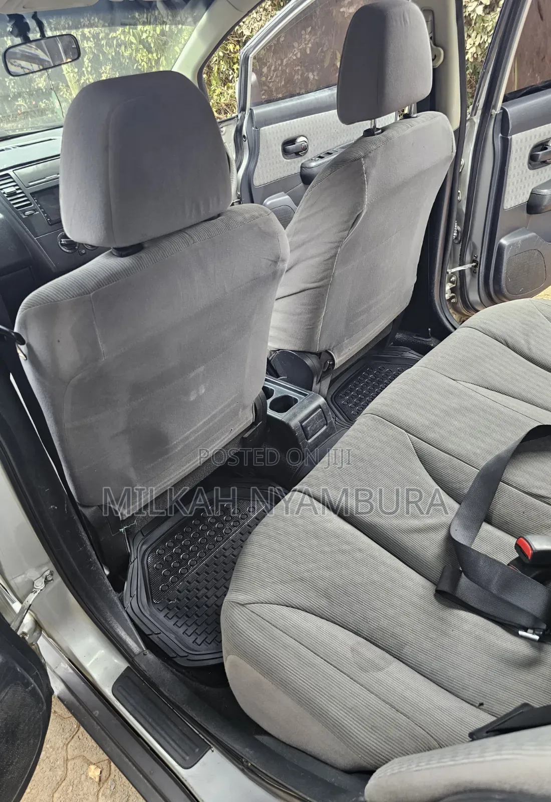 Nissan Tiida 2008 Silver