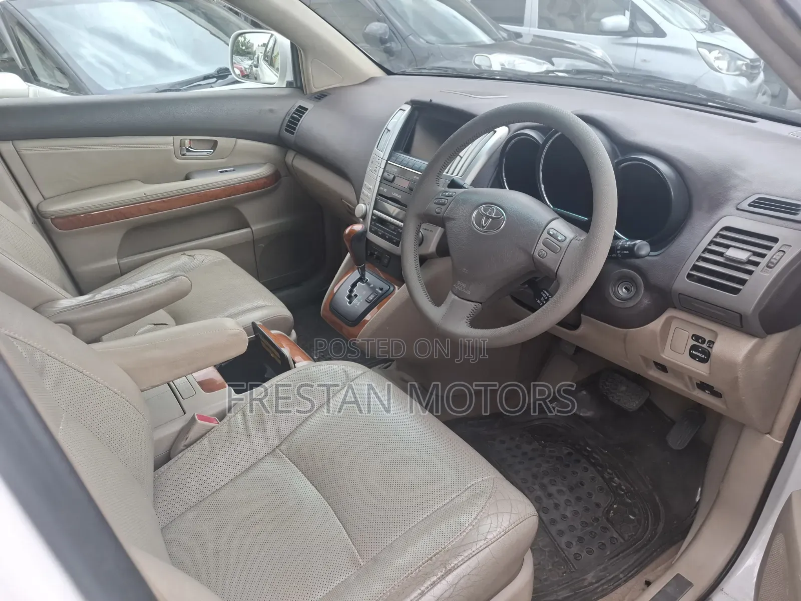 Toyota Harrier 2002 White