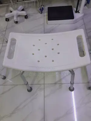 Shower Chair Without Backrest – Adjustable Bath Stool