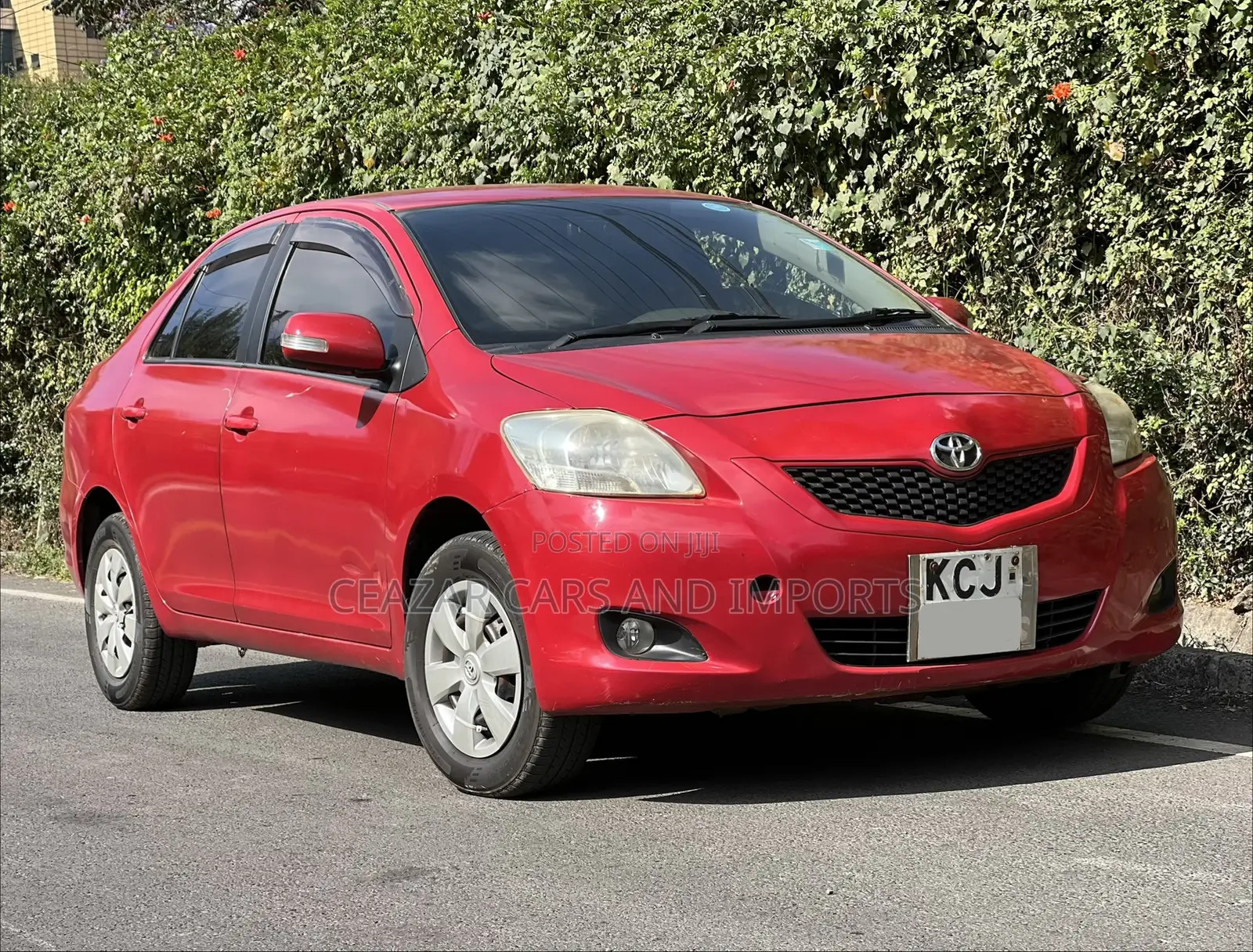 Toyota Belta 2009 Red