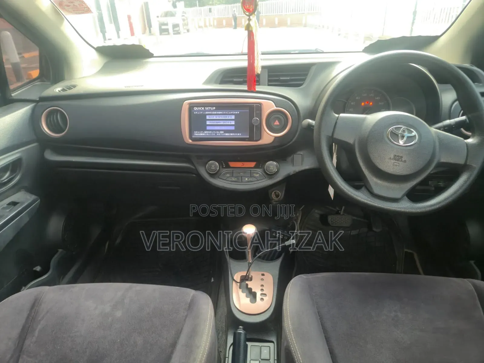 Toyota Vitz 2013 Burgundy