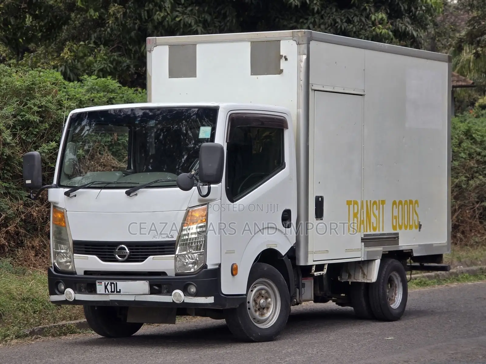 Nissan ATLAS Year 2013 White KDL Reg3000cc DIESEL 5 Speed Manual