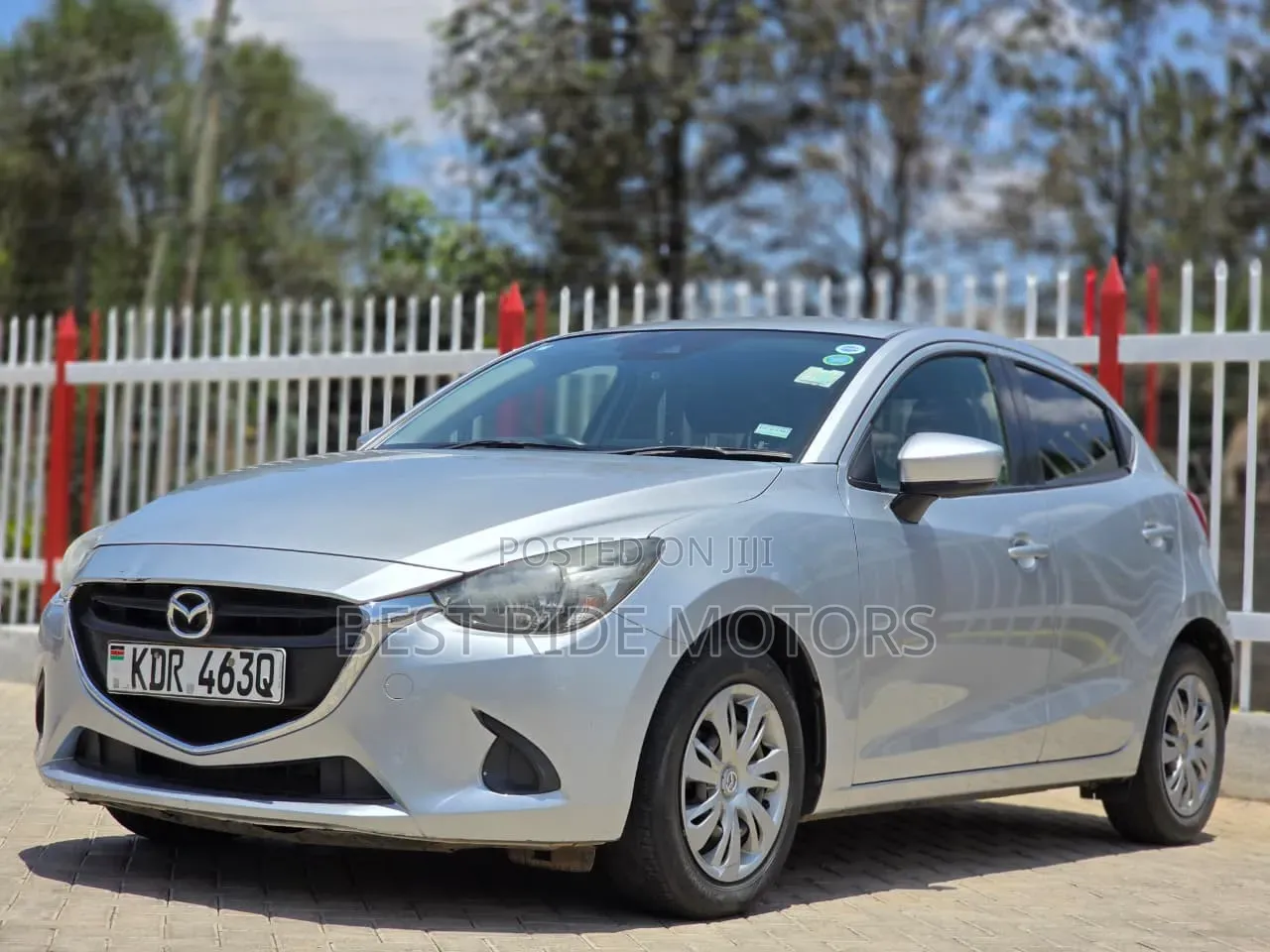 Mazda Demio 2017 Silver