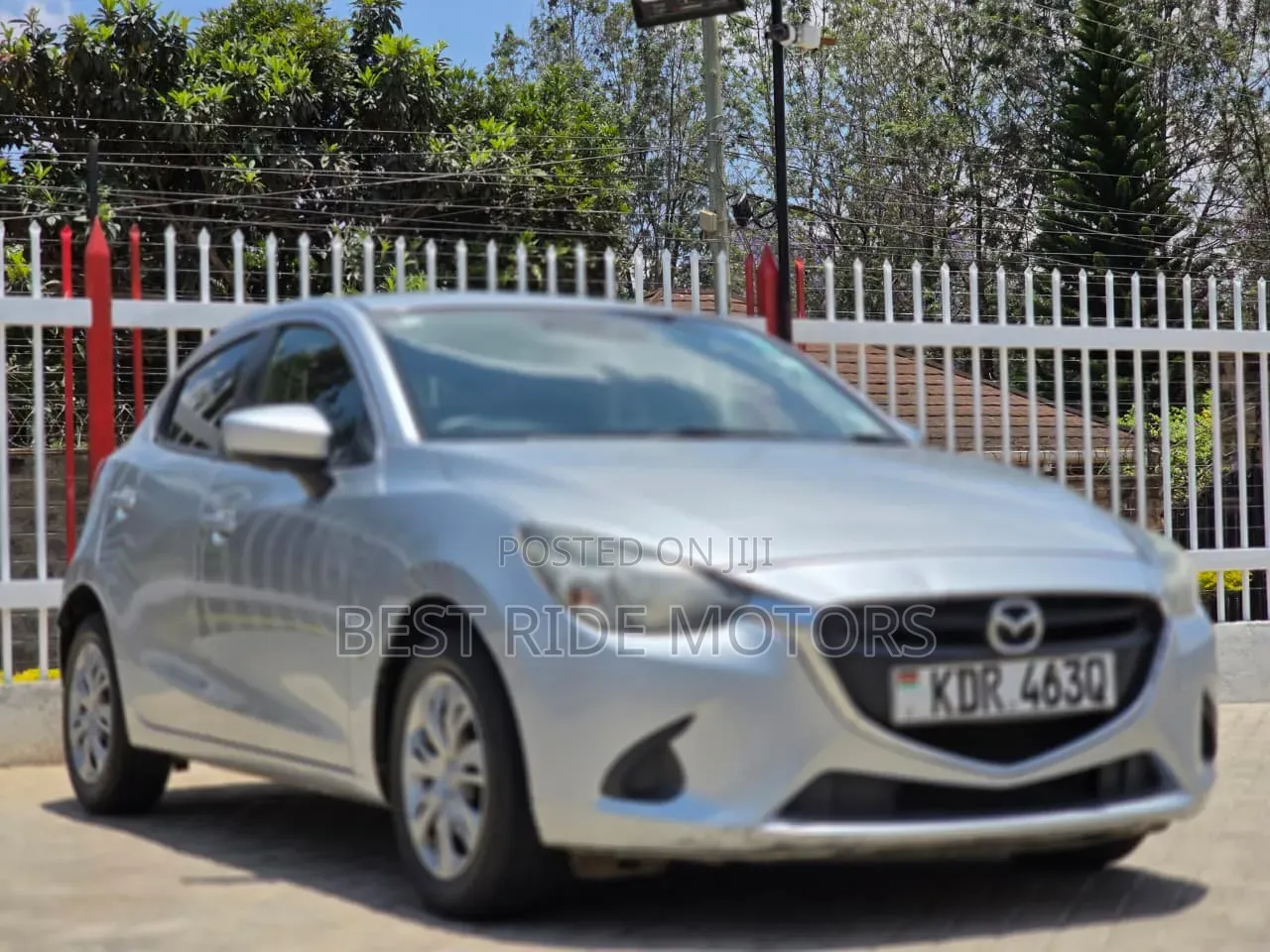 Mazda Demio 2017 Silver