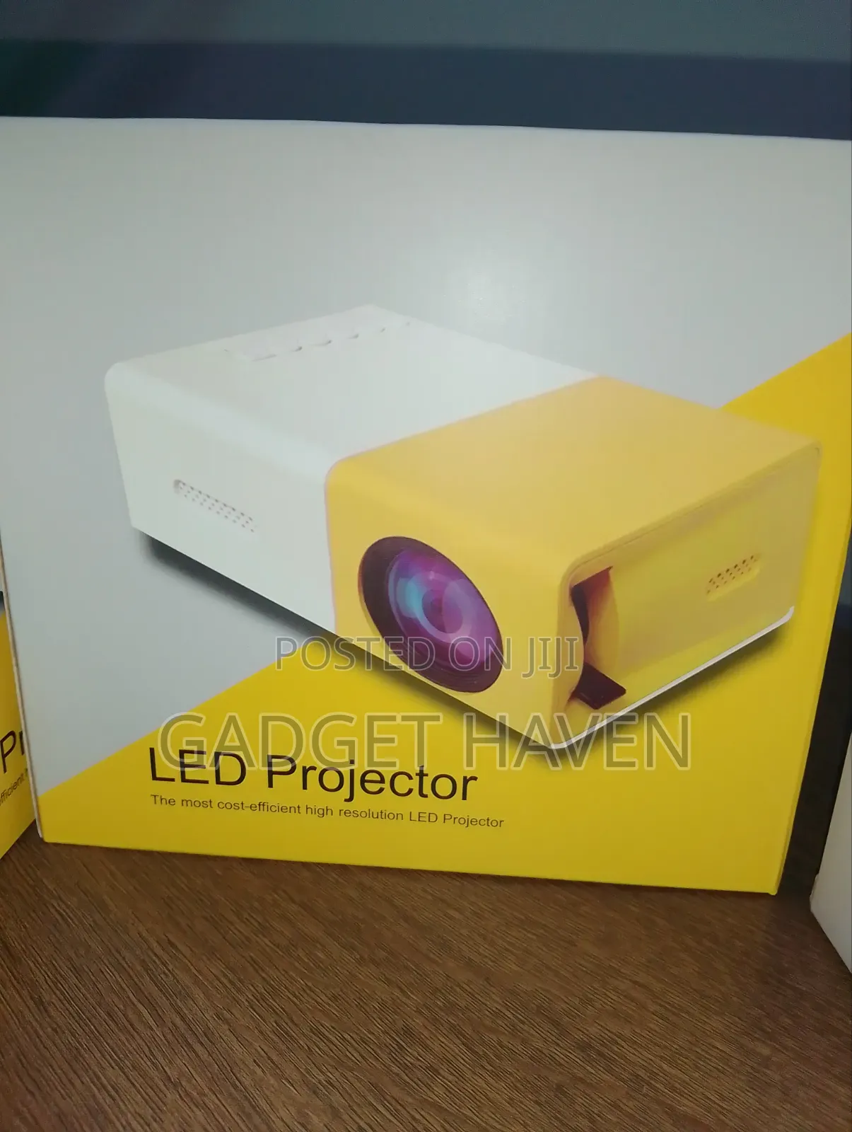 YG300 Mini Projector Perfect for Movies