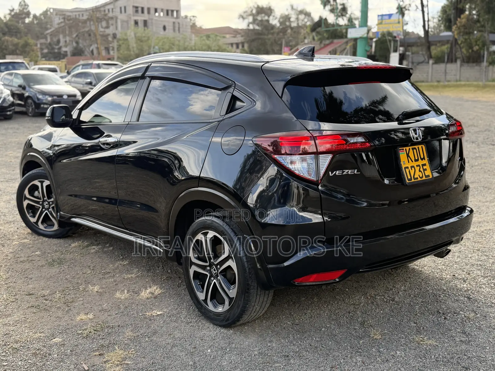 Honda Vezel 1.5 Hybrid 2WD 2018 Black