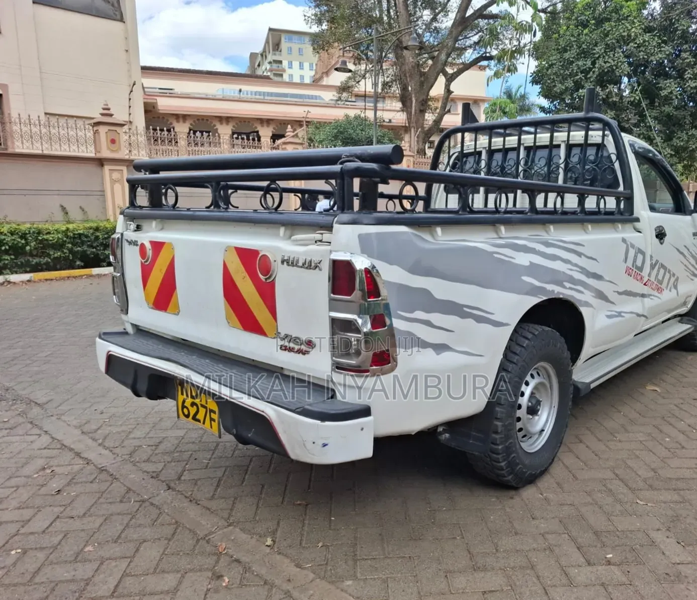 Toyota Hilux 2015 White