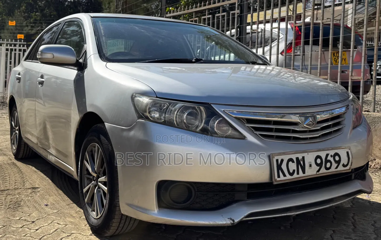 Toyota Allion 2011 Silver