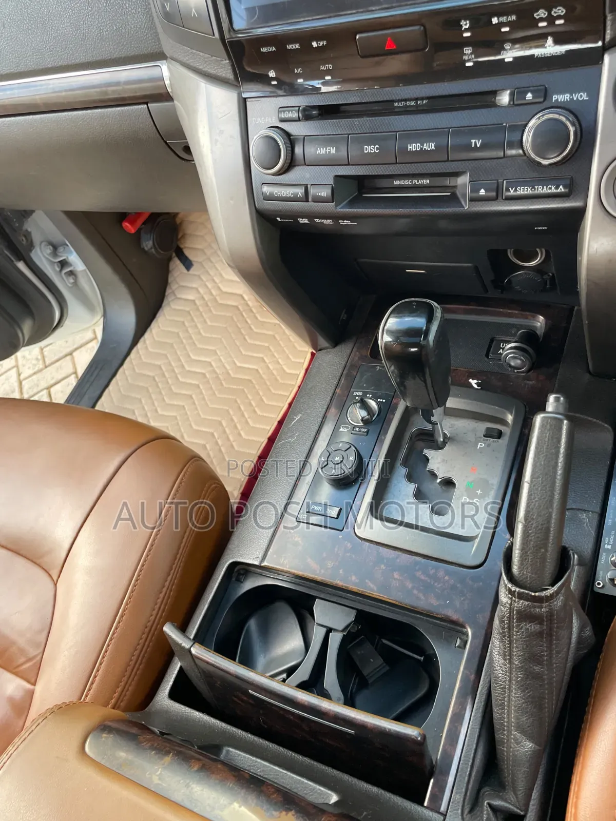 Toyota Land Cruiser 2011 White