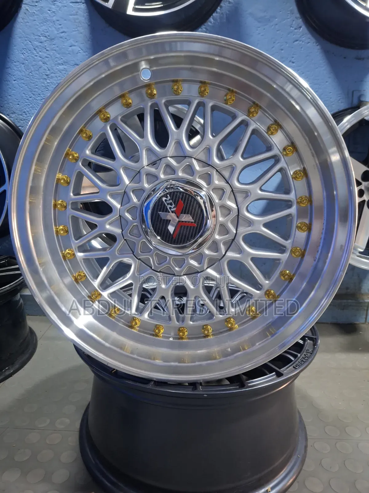 15-Inch Universal Alloy Rim – 8-Hole.