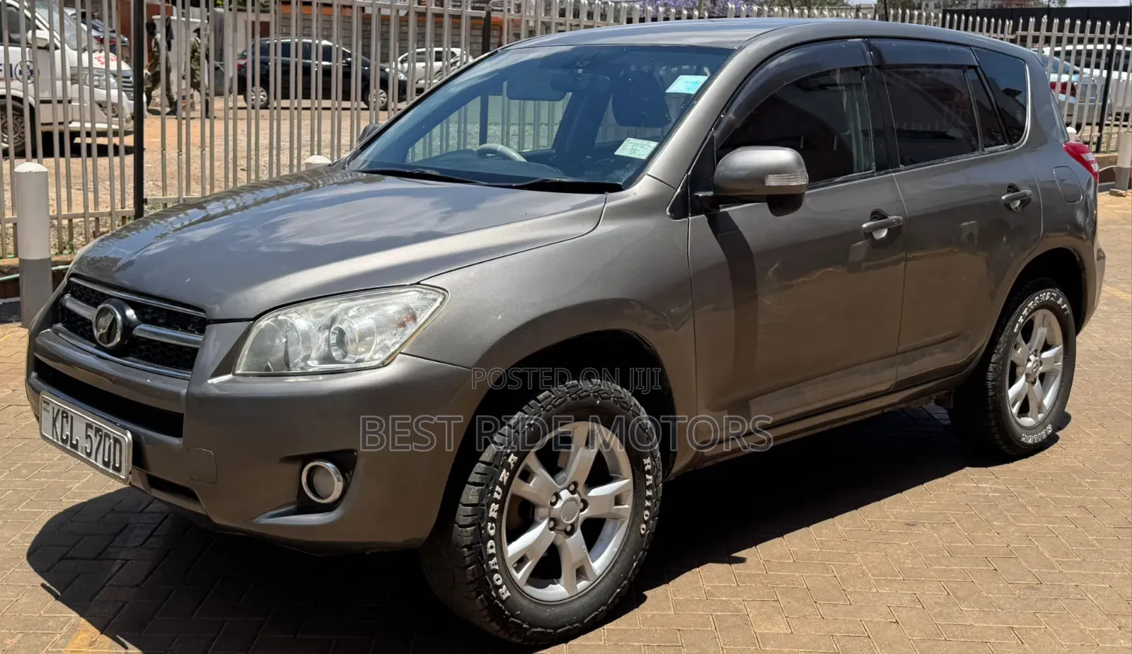 Toyota RAV4 2010 Gray