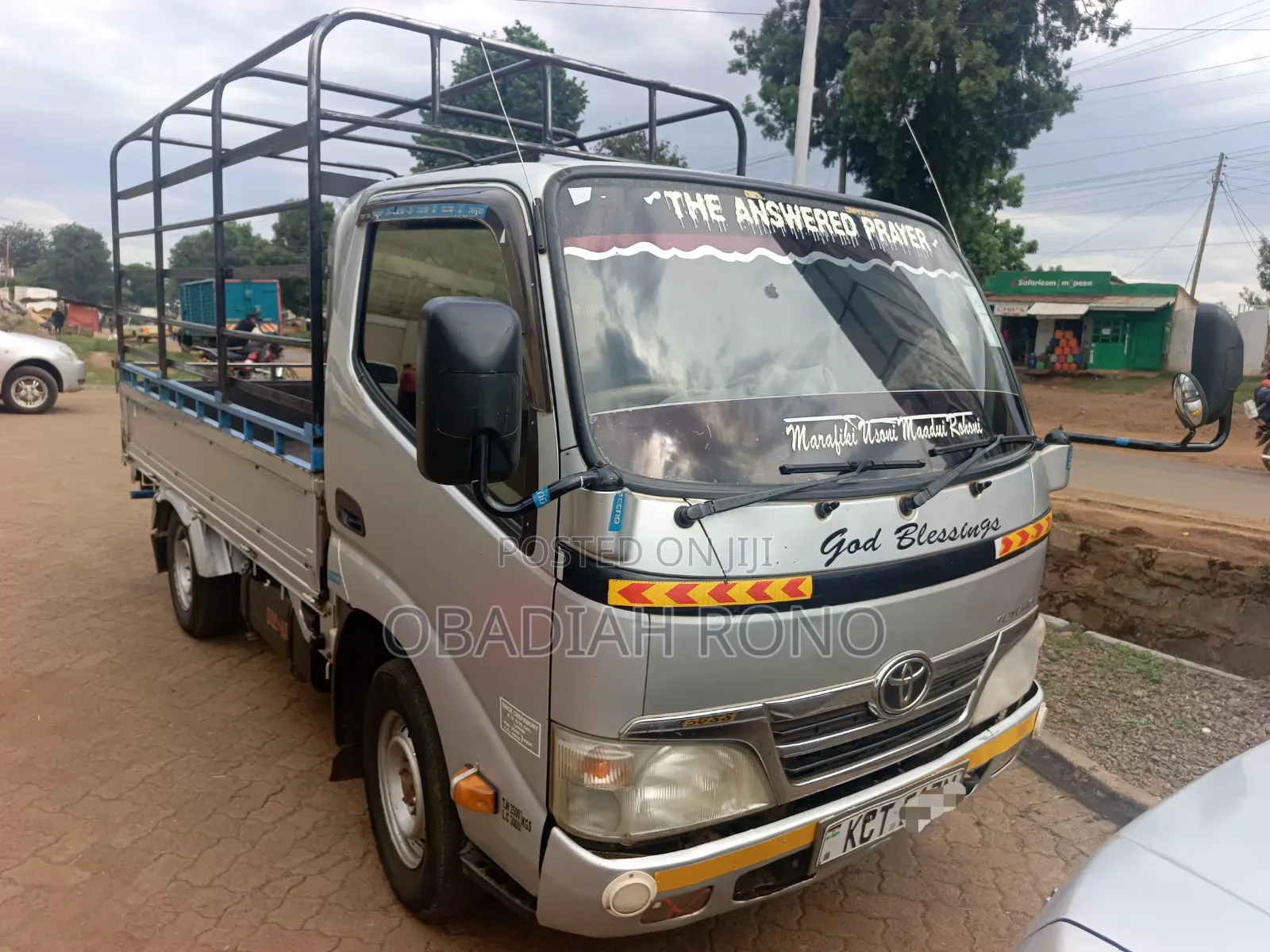 Toyota DYNA.