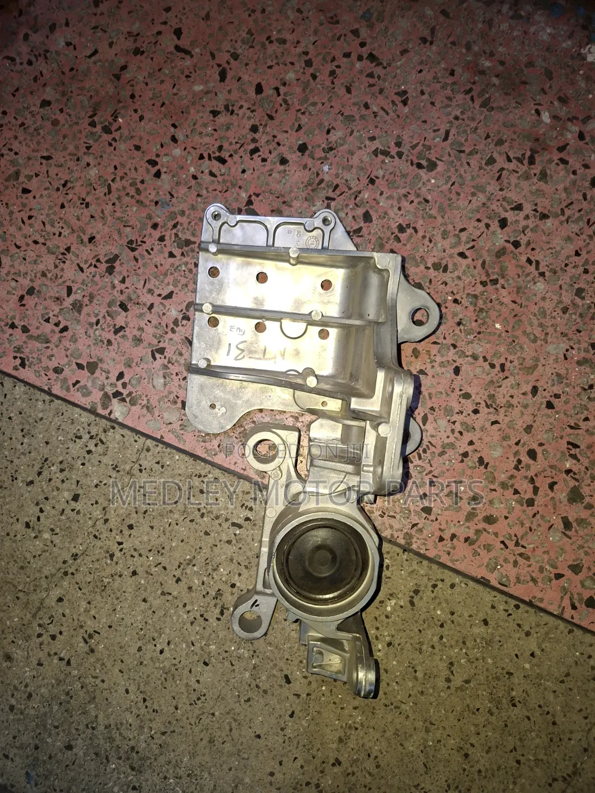 Nissan Xtrail NT31 Gearbox Mount<Brand New>