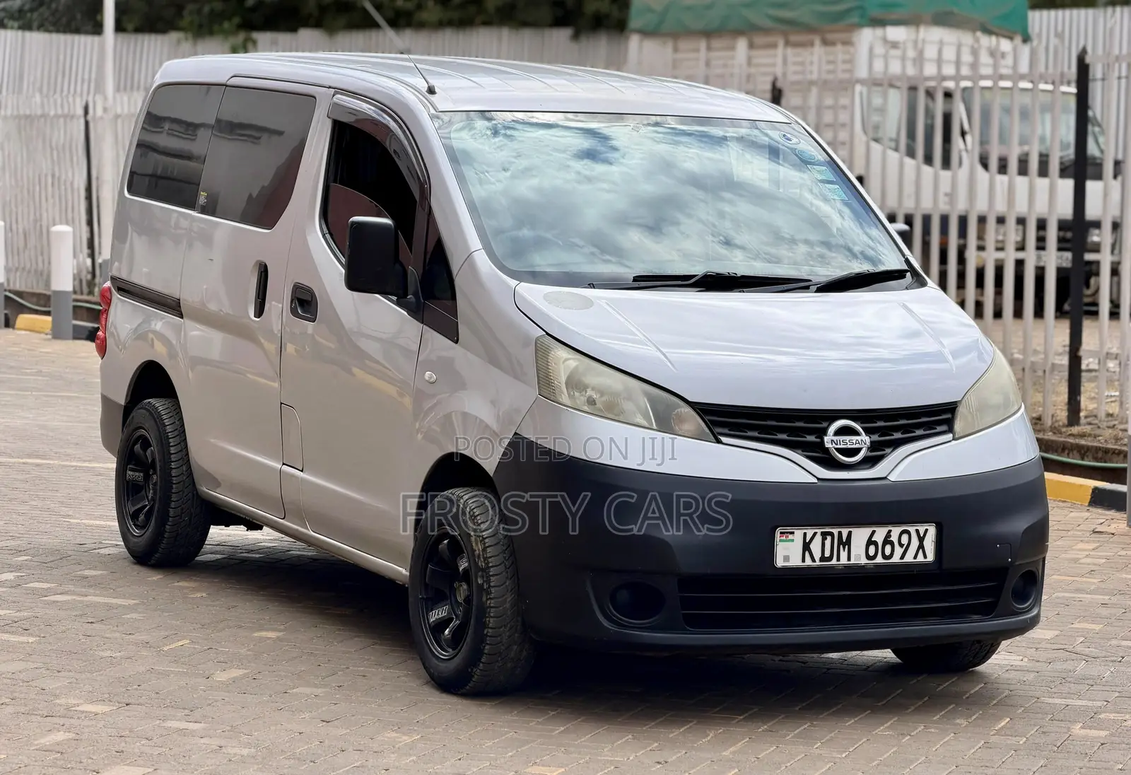 Nissan NV200 2016 White