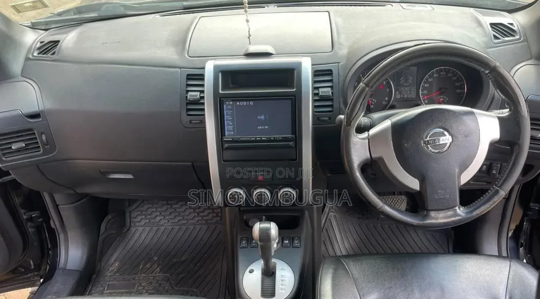 Nissan X-Trail 2012 Black