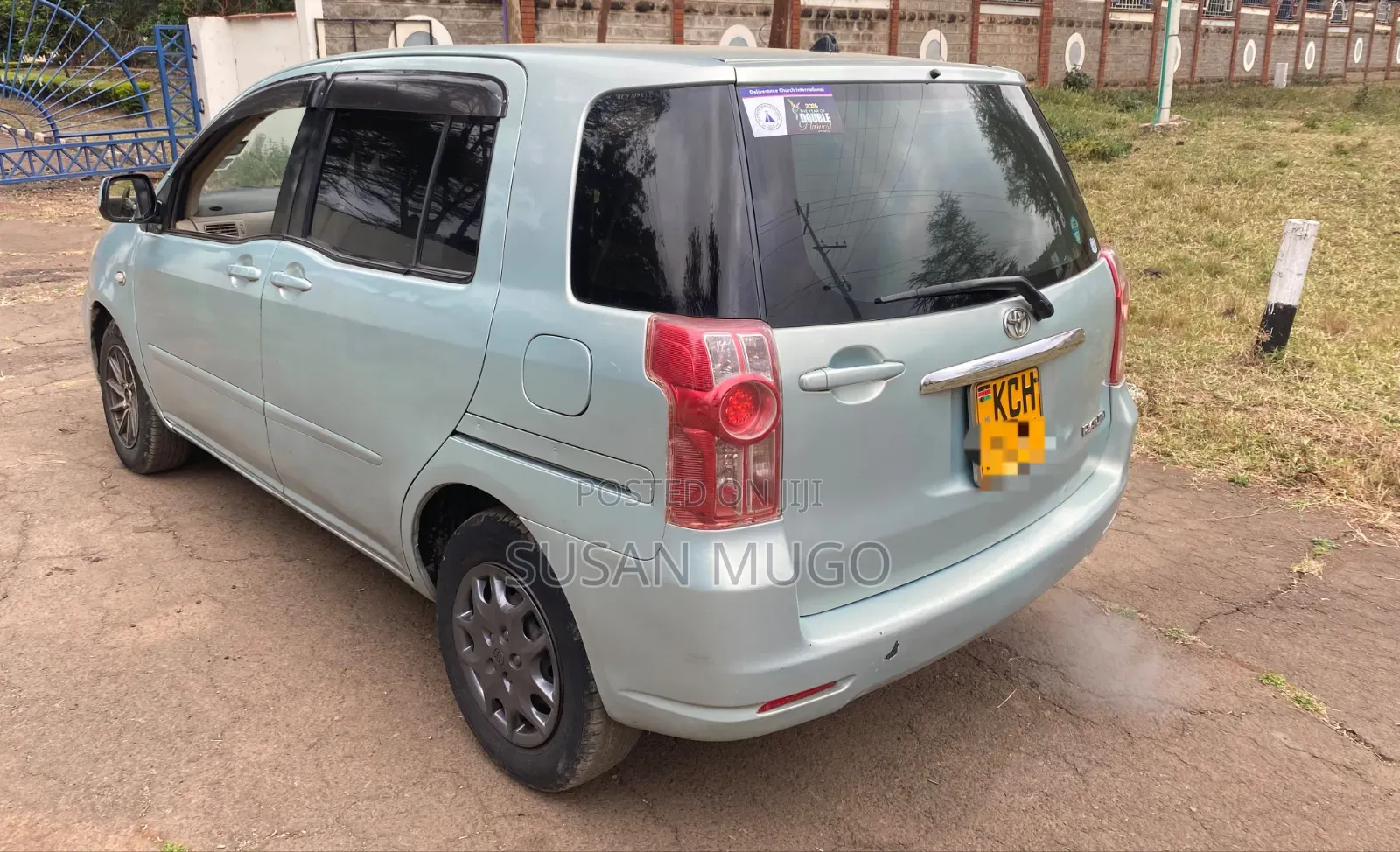 Toyota Raum 2008 Green