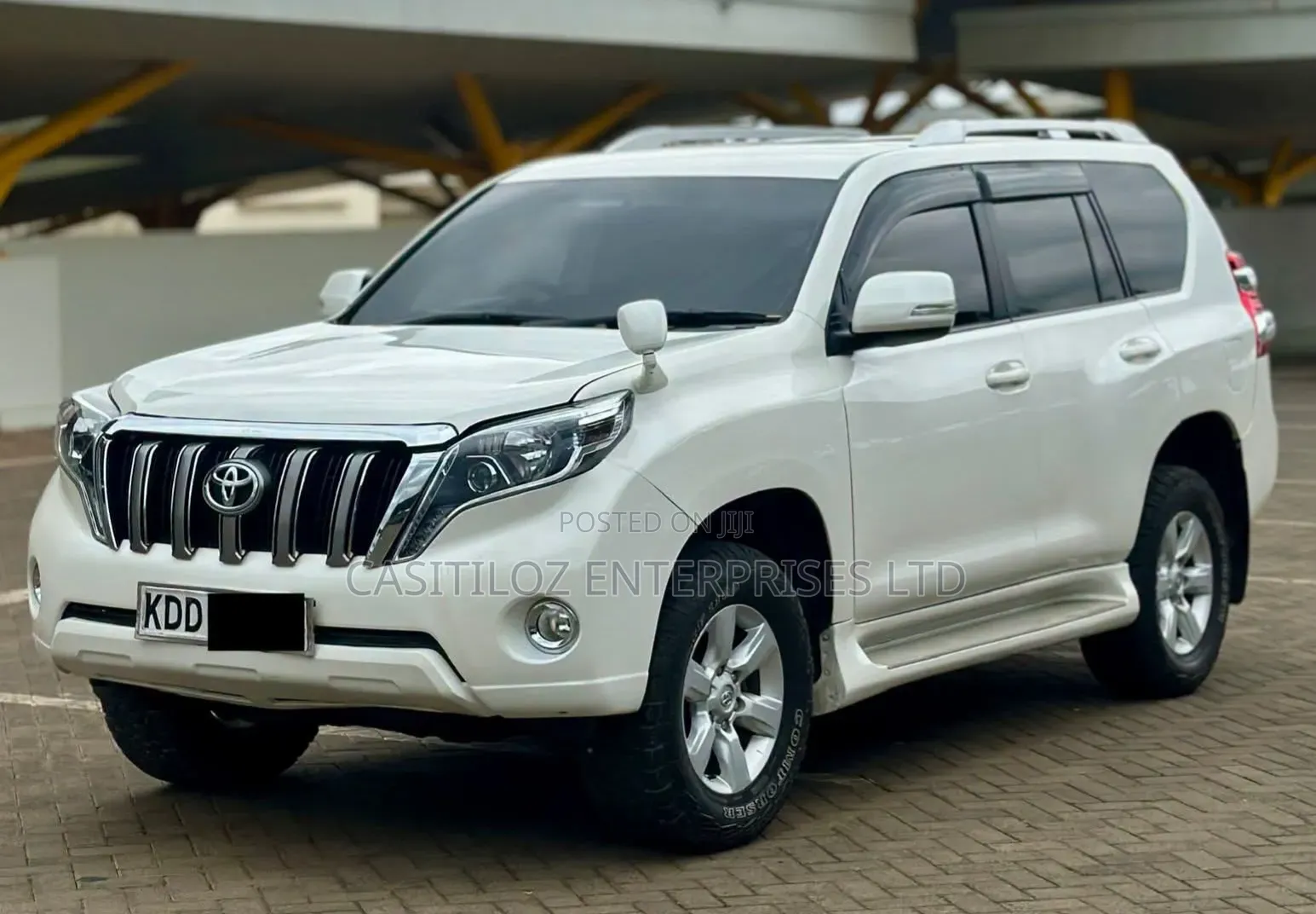Toyota Land Cruiser Prado 2014 White