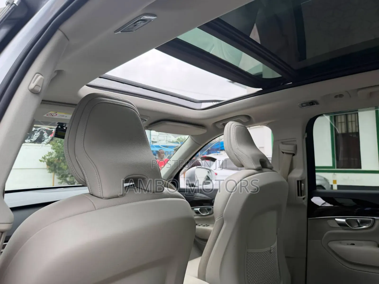 Volvo XC90 T5 Momentum 7 Passenger AWD 2020