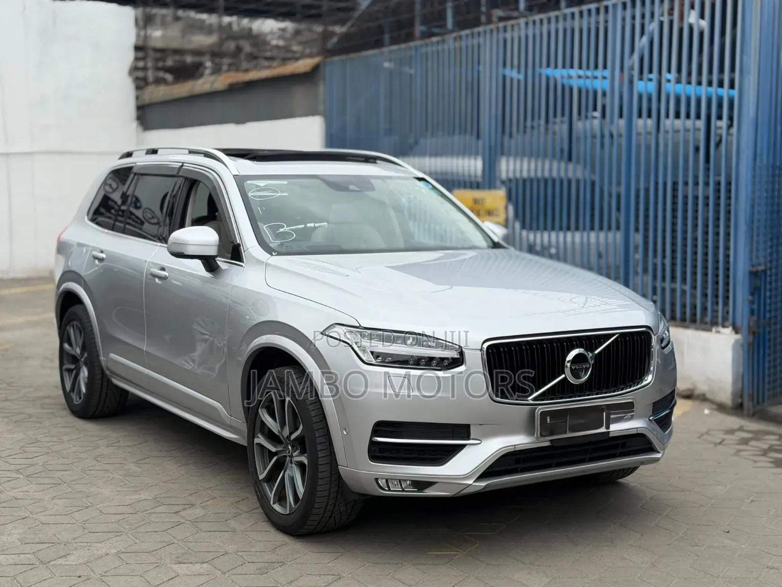 Volvo XC90 T5 Momentum 7 Passenger AWD 2020