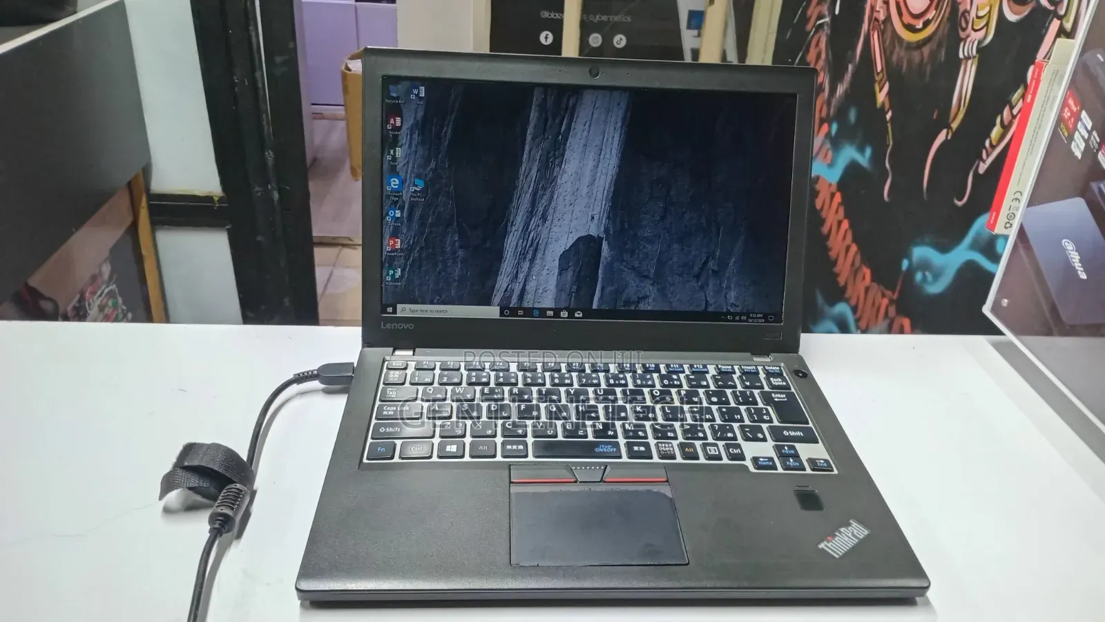 Laptop Lenovo ThinkPad X270 4GB Intel Core i3 HDD 1T