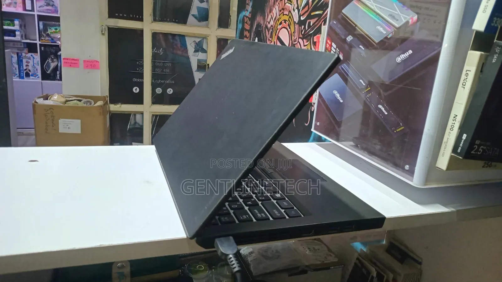 Laptop Lenovo ThinkPad X270 4GB Intel Core i3 HDD 1T