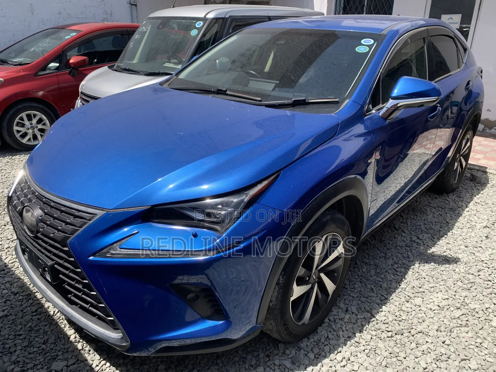 Lexus NX 300 FWD 2019 Blue