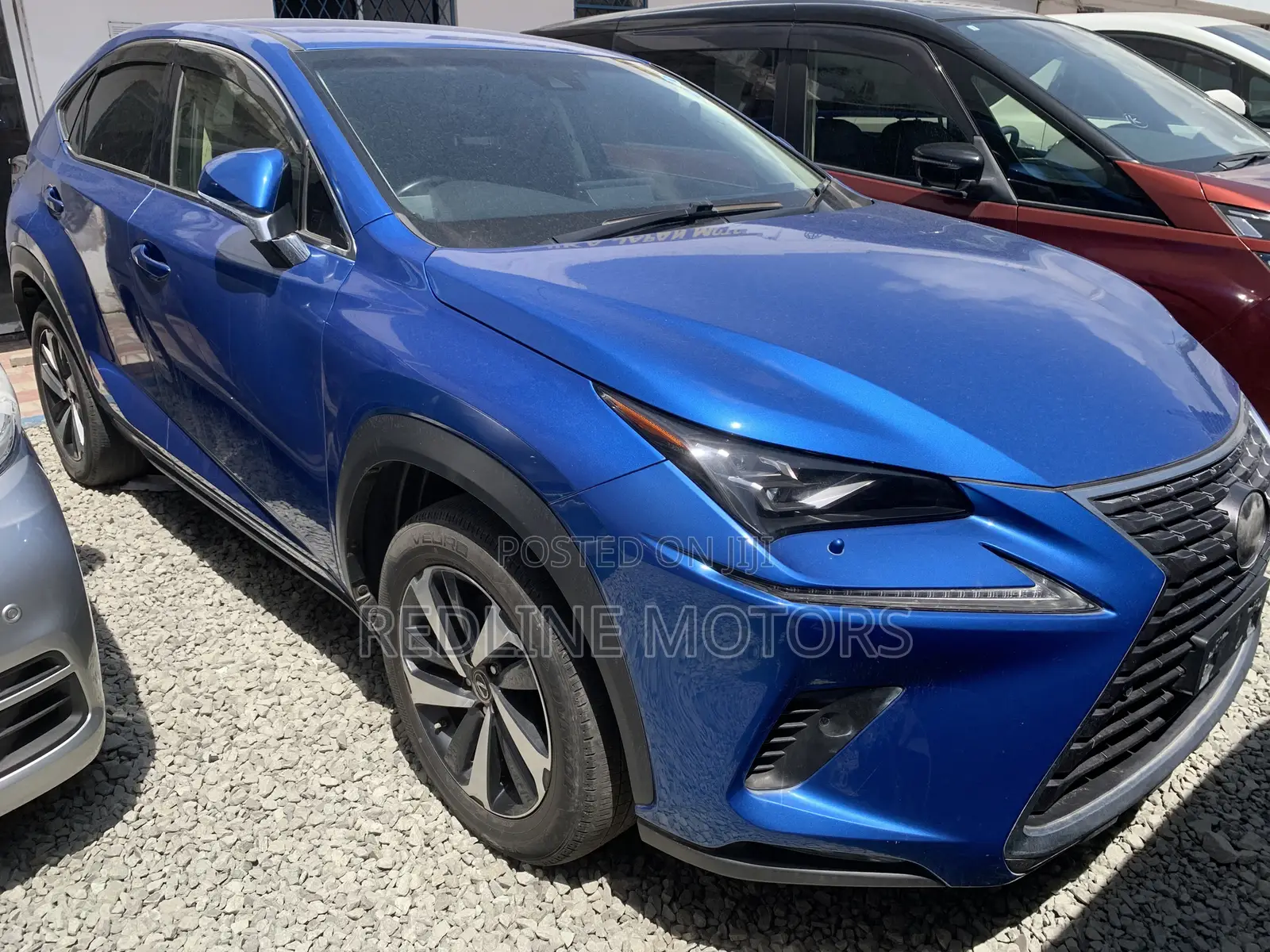 Lexus NX 300 FWD 2019 Blue