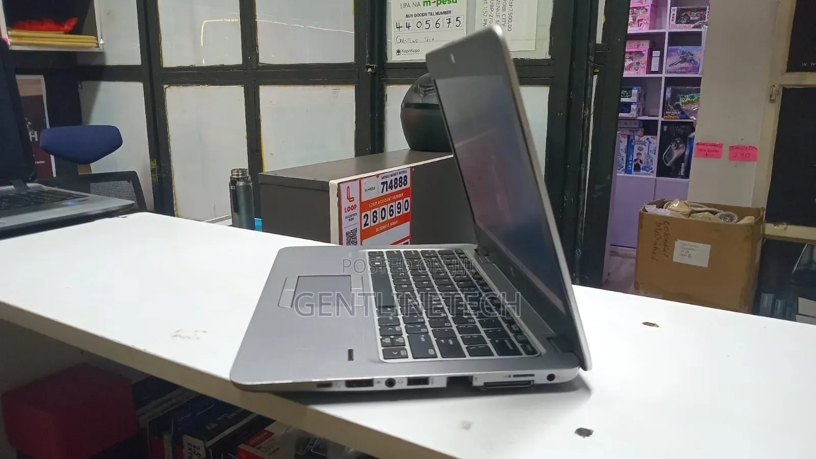 Laptop HP EliteBook 820 G3 4GB Intel Core i5 SSD 128GB